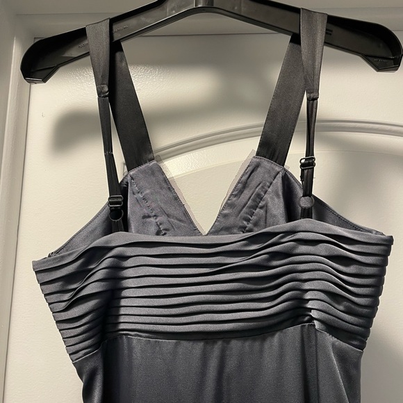 BCBGMaxazria Satin Gunmetal Beaded Maxi Gown Size 2 - Picture 6 of 7